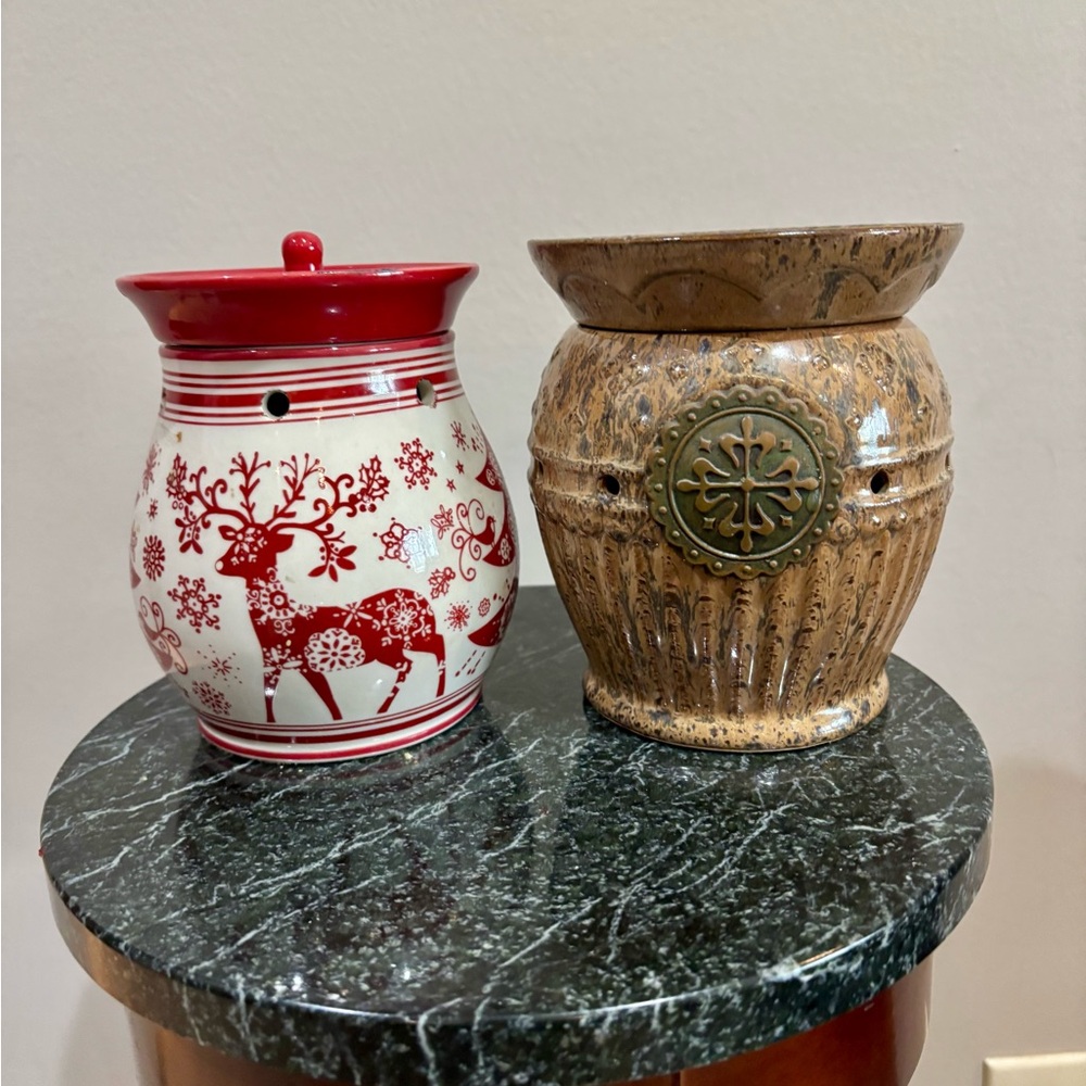 Two Wax Warners. Brown one is Scentsy brand.